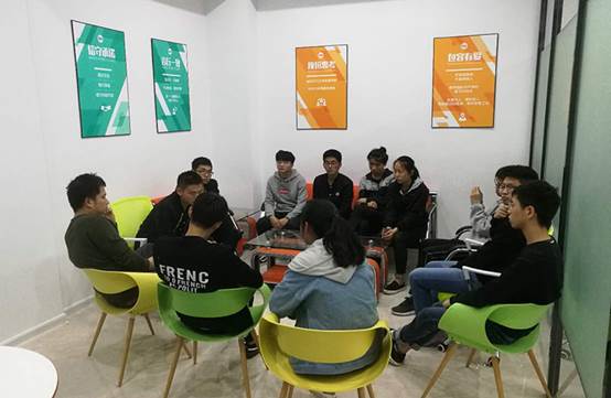 说明: 微信图片_20180428181247.jpg 说明: 微信图片_20180428181247.jpg