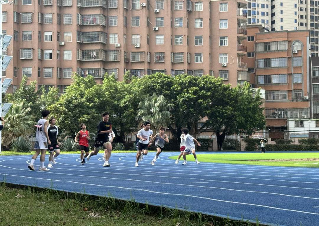 图示, 示意图
中度可信度描述已自动生成:ver1